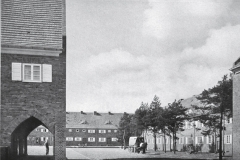 Heidehof zentrum_1930-960x
